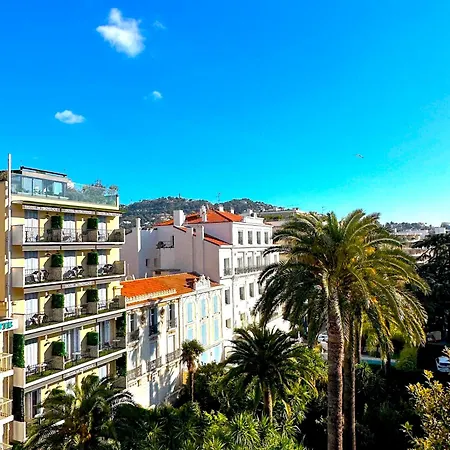 Viva Riviera Large 1 Bedroom With Sunny Terrace *
